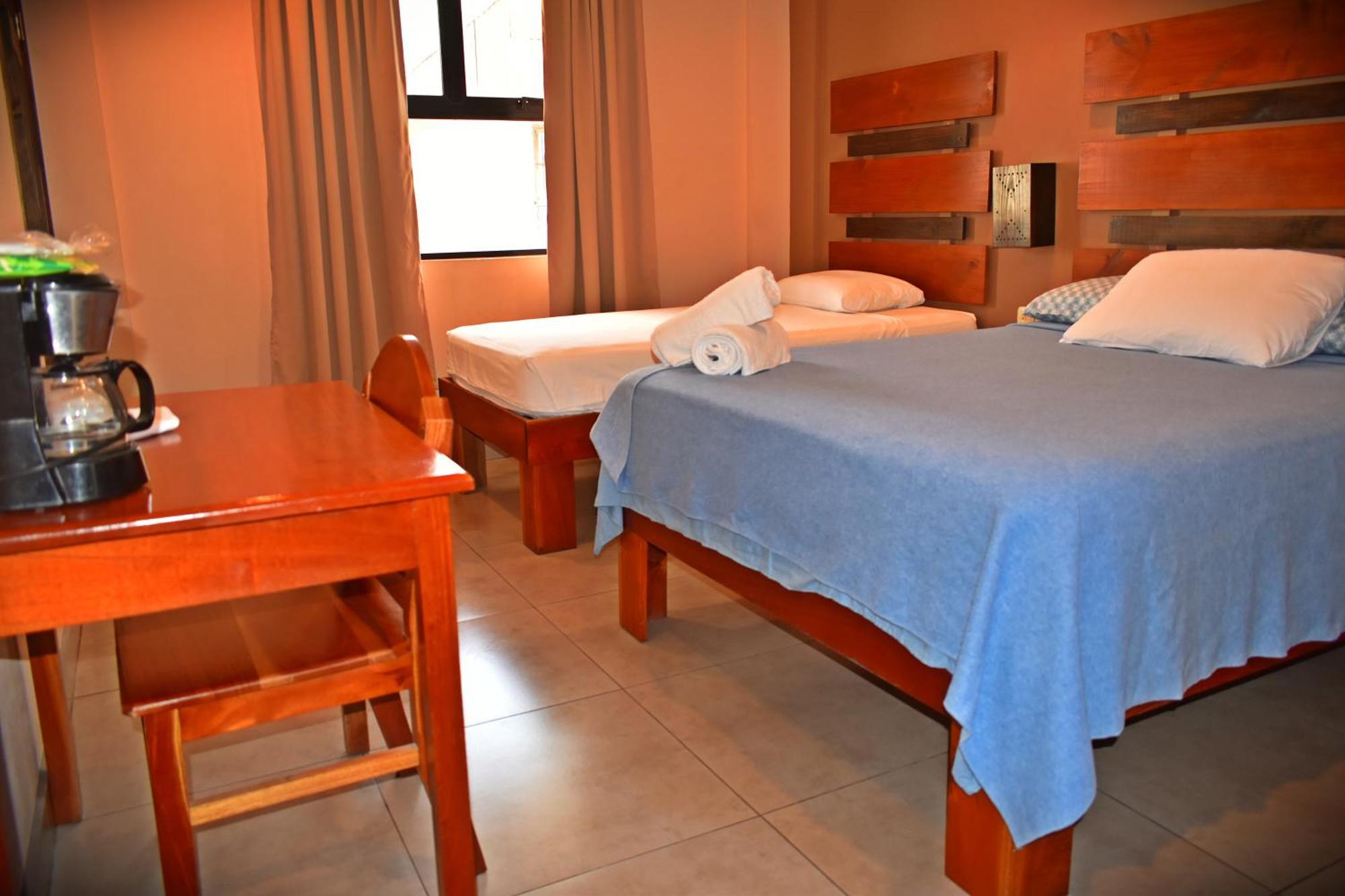 פונטארנס Hotel Cabinas Midey מראה חיצוני תמונה